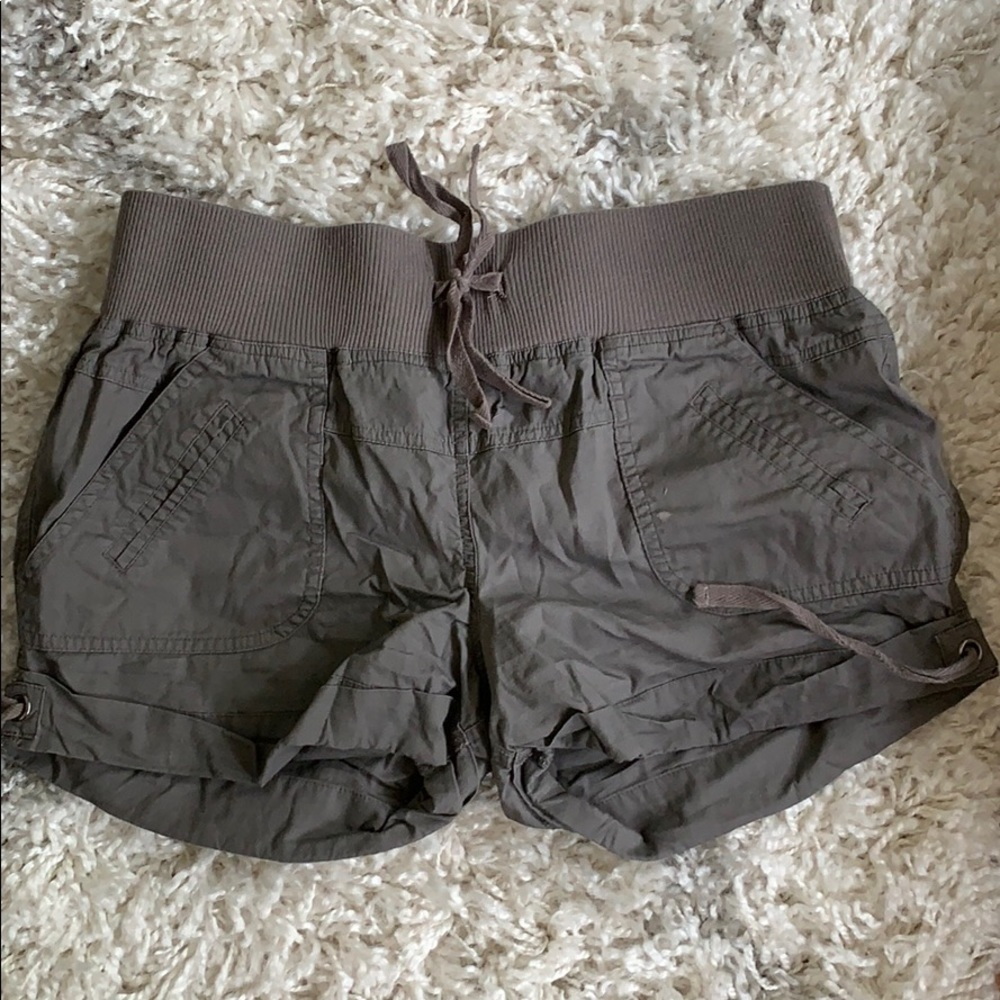 Grey shorts